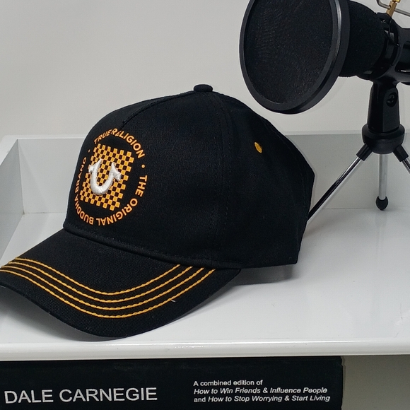 True Religion Black and Gold Cap - Picture 10 of 10
